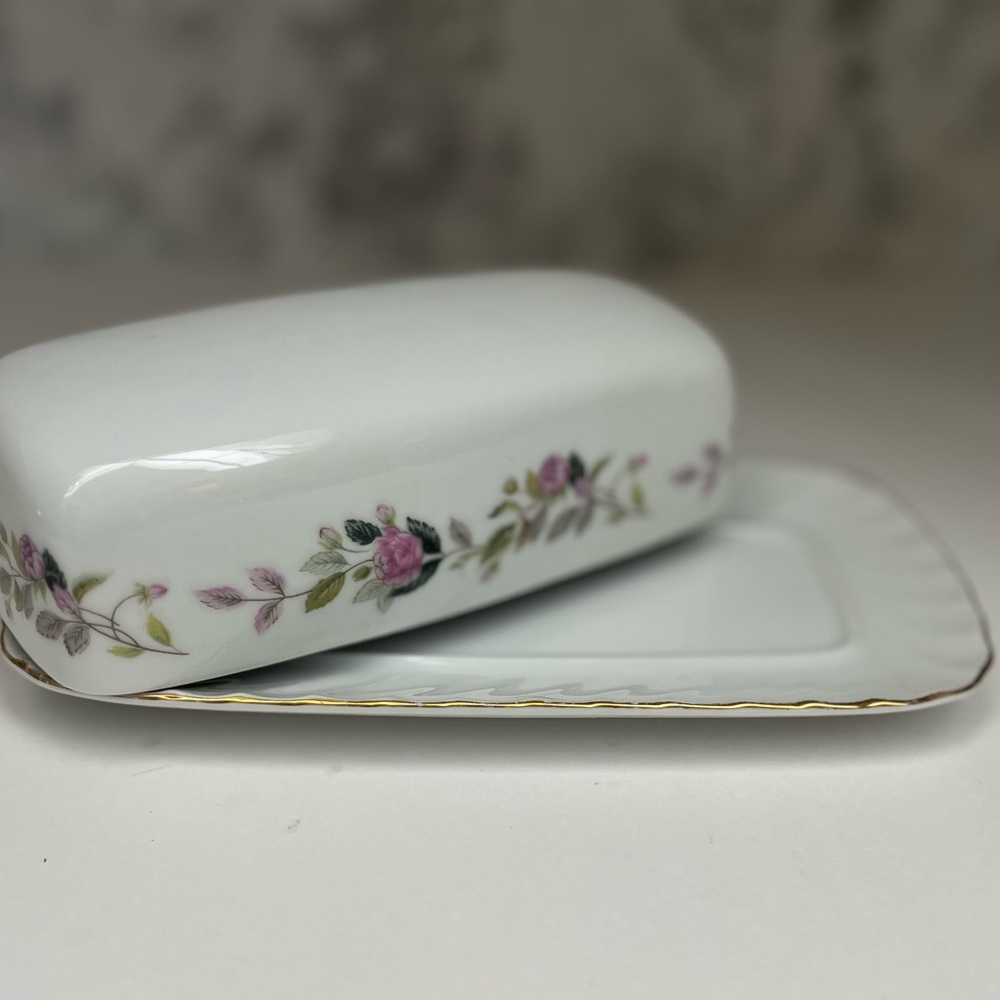 Vintage 1960s Japan Fine China Butter Dish | Regency Rose Pattern | Gold Trim - Picture 4 of 9